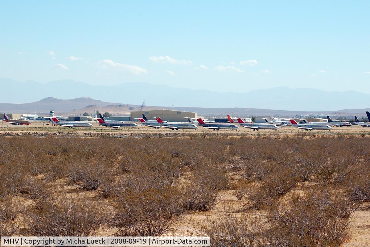 Mojave Airport (MHV) - Mojave desert storage/scrap yard