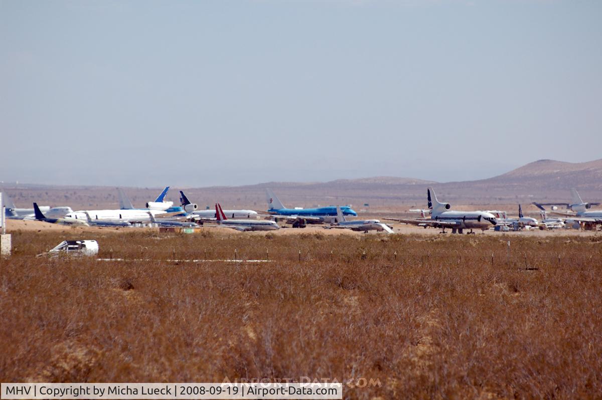 Mojave Airport (MHV) - Mojave desert storage/scrap yard