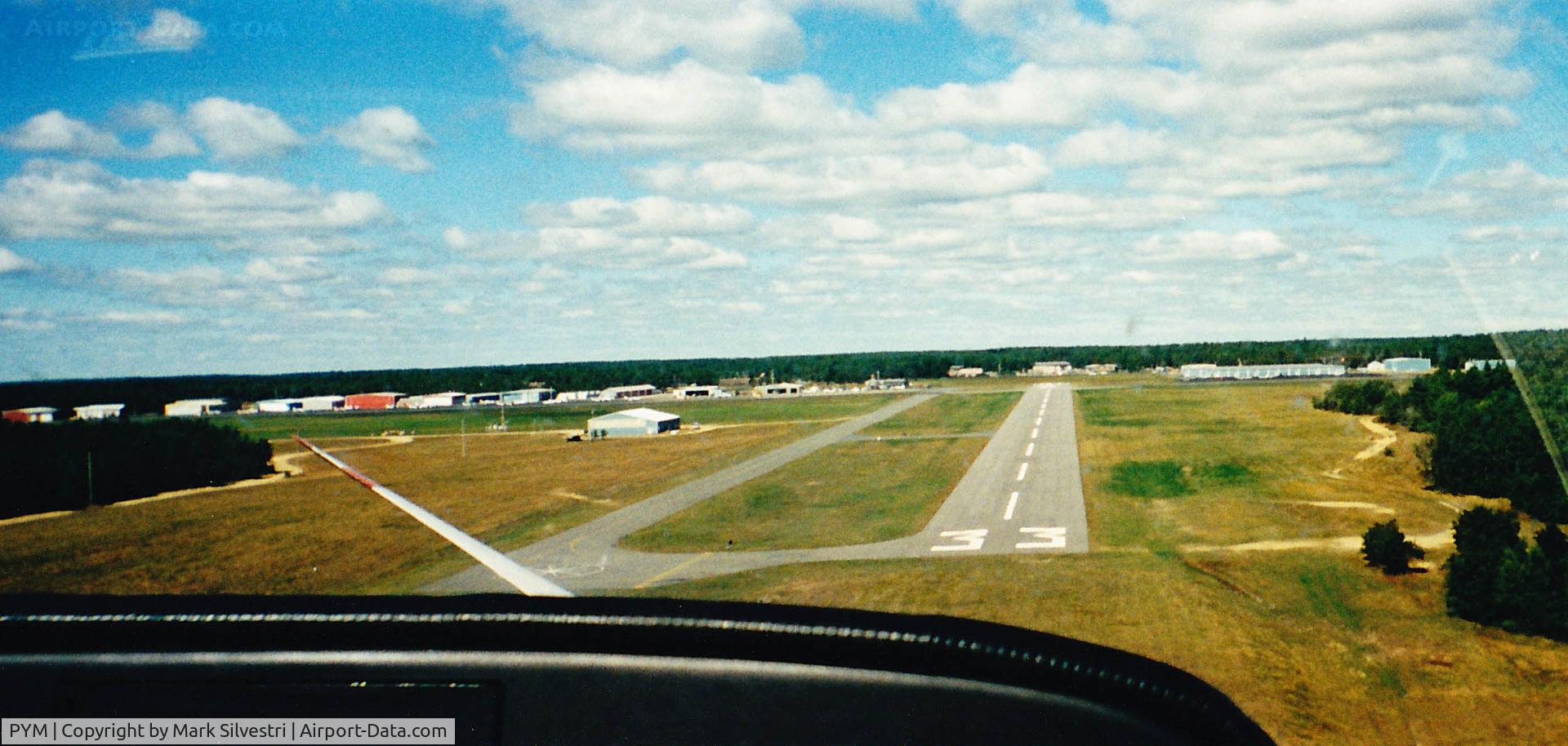 Plymouth Municipal Airport (PYM) - Landing on RW33 in Glider (prop is feathered back)