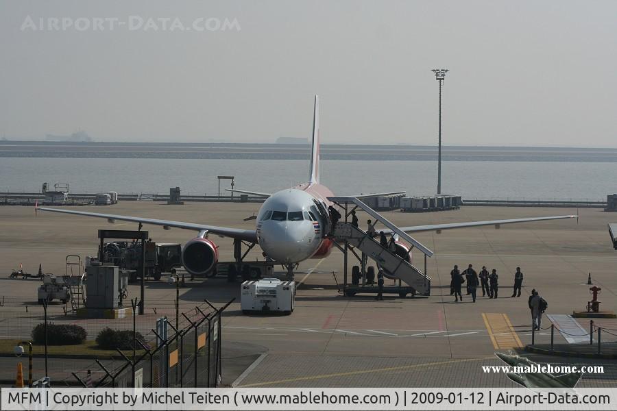 Macau International Airport, Taipa Island (Ilha da Taipa) Macau (MFM) - Airport tarmac 