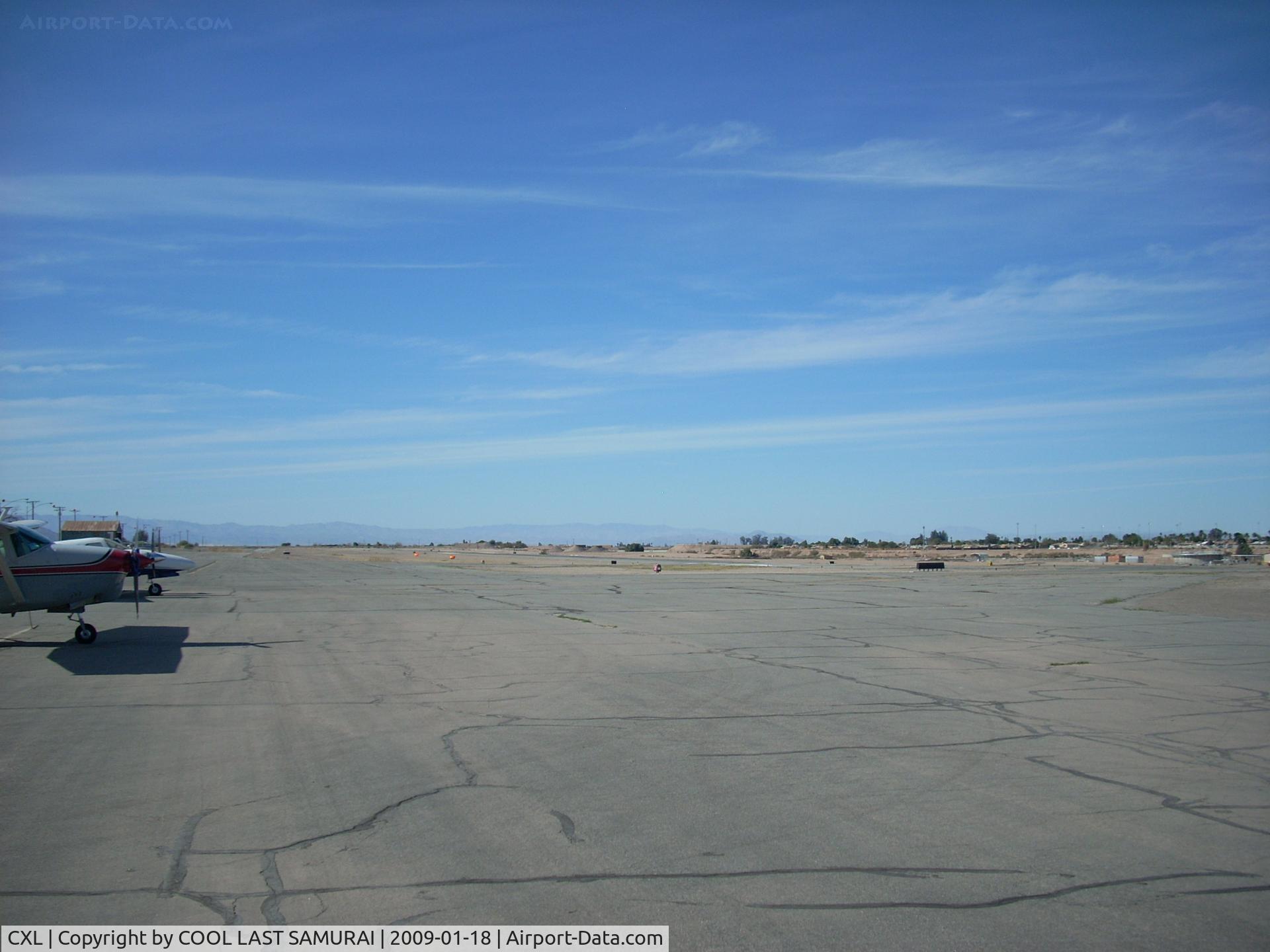 Calexico International Airport (CXL) - Rwy26, a view from transient parking