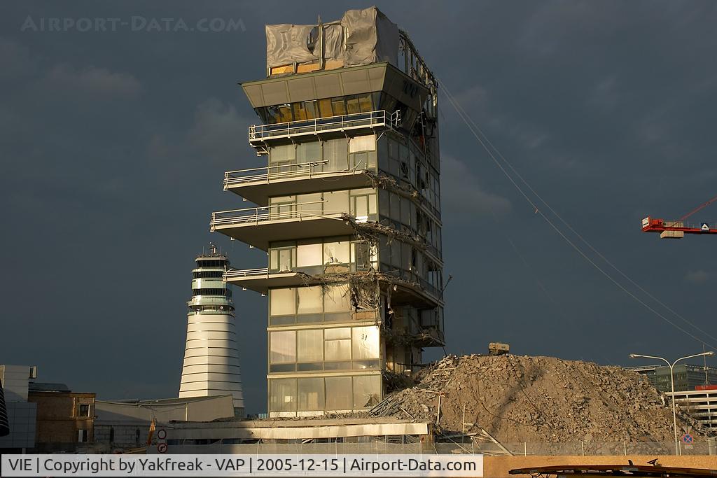 Vienna International Airport, Vienna Austria (VIE) - The old tower before it was scrapped