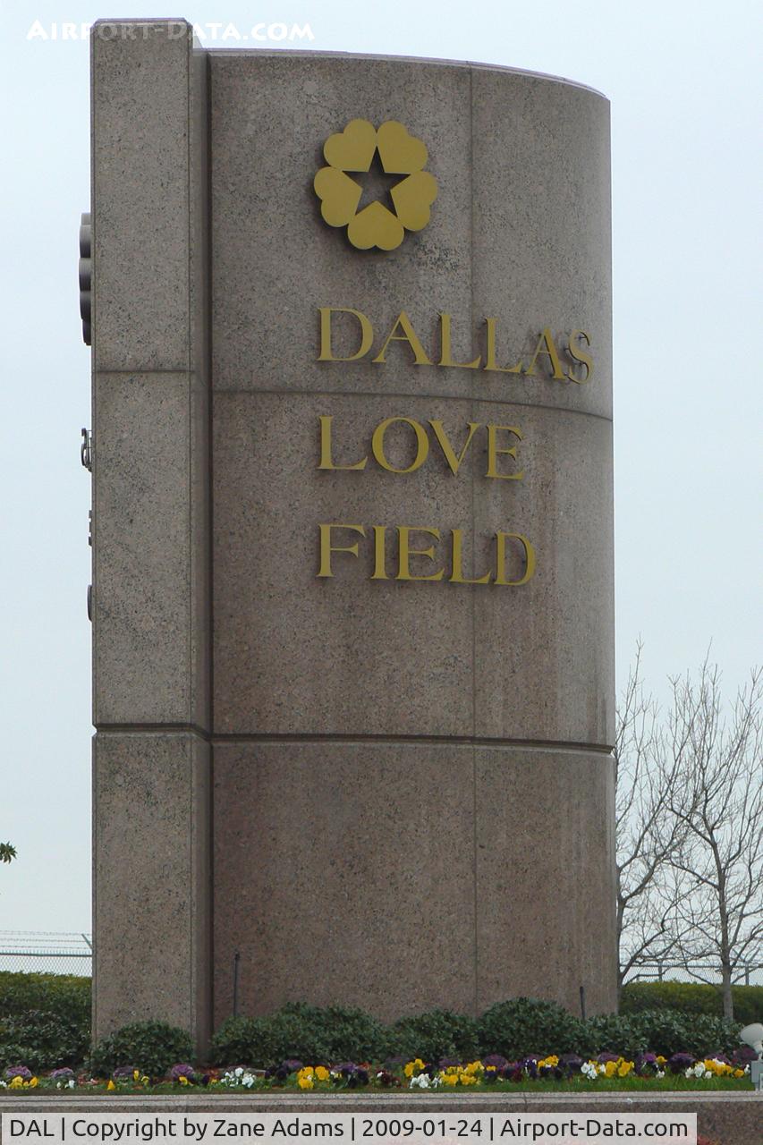 Dallas Love Field Airport (DAL) - Dallas Love Field entry.