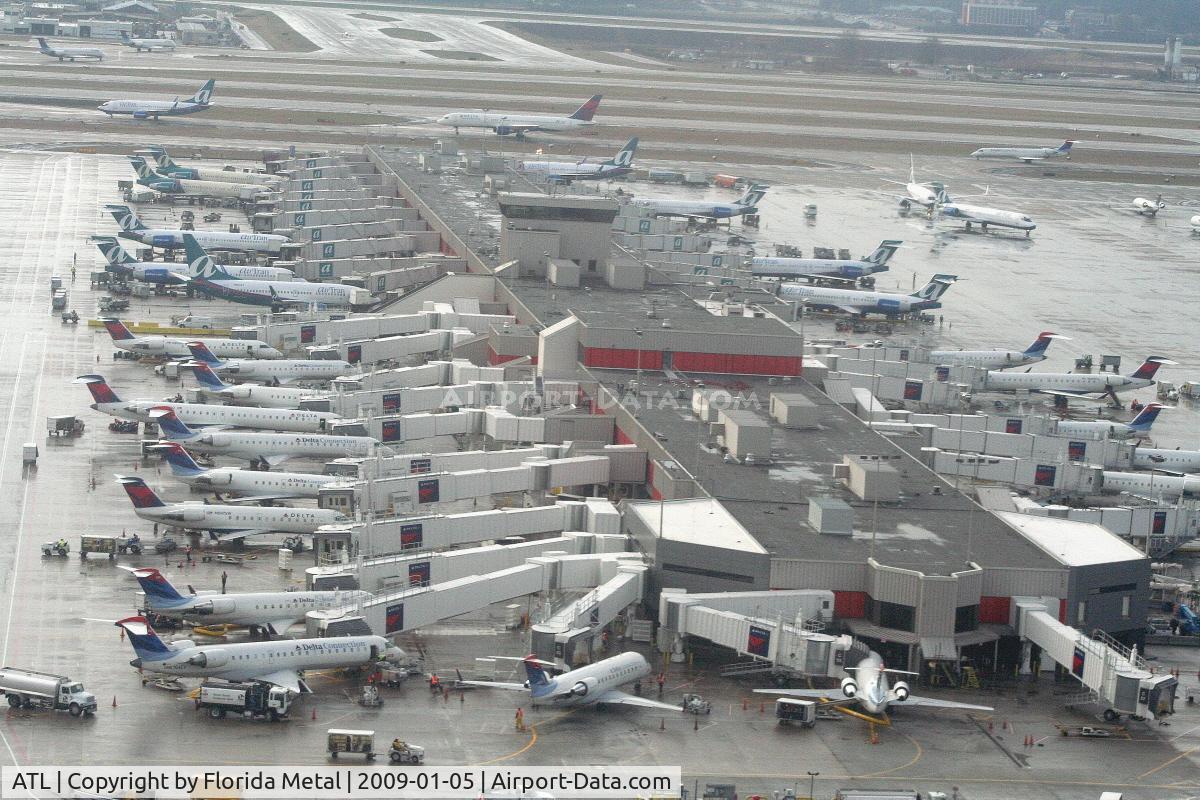 Hartsfield - Jackson Atlanta International Airport (ATL) - Concouse C at ATL