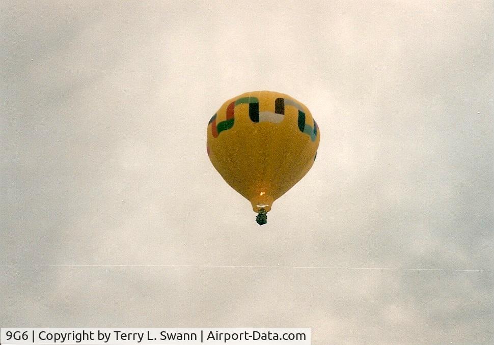 Pine Hill Airport (9G6) - Up and away at the Balloon Festival.