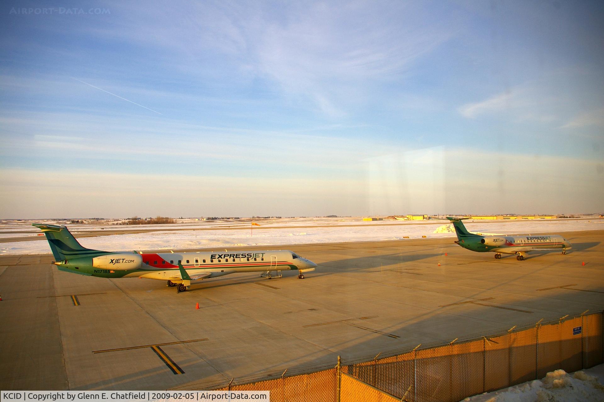 The Eastern Iowa Airport (CID) - Two in front of the Landmark FBO in the early morning.  N17185 and N17560