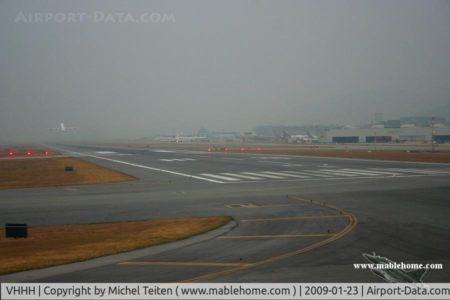 Hong Kong International Airport, Hong Kong Hong Kong (VHHH) - Arriving on runway 07R before take off for a short flight to Taipei