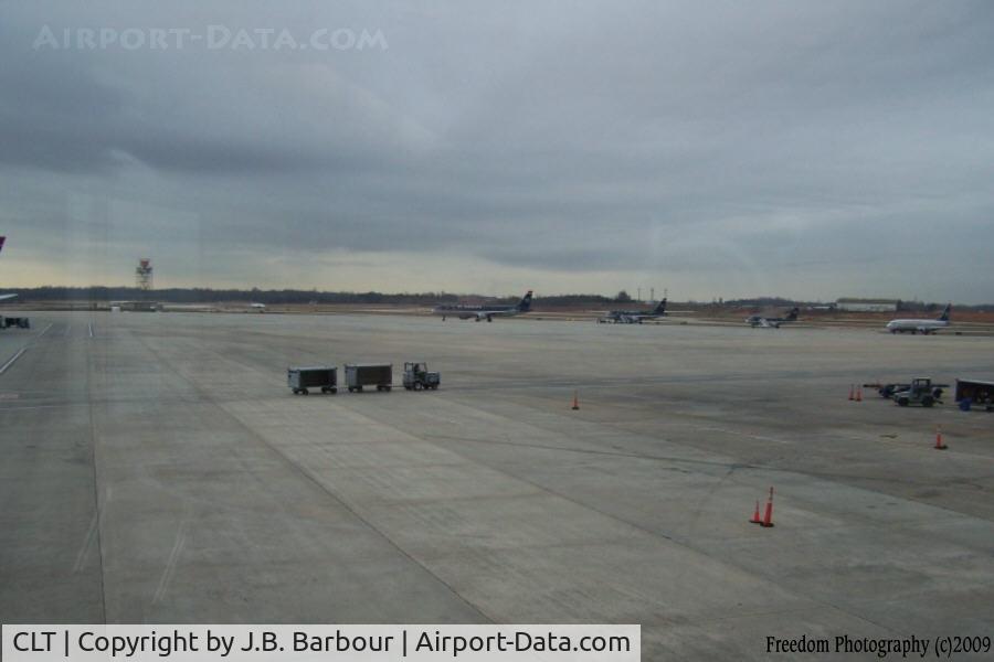 Charlotte/douglas International Airport (CLT) - I guess all the waiting I learned in the Army prepared me for flying from airports.