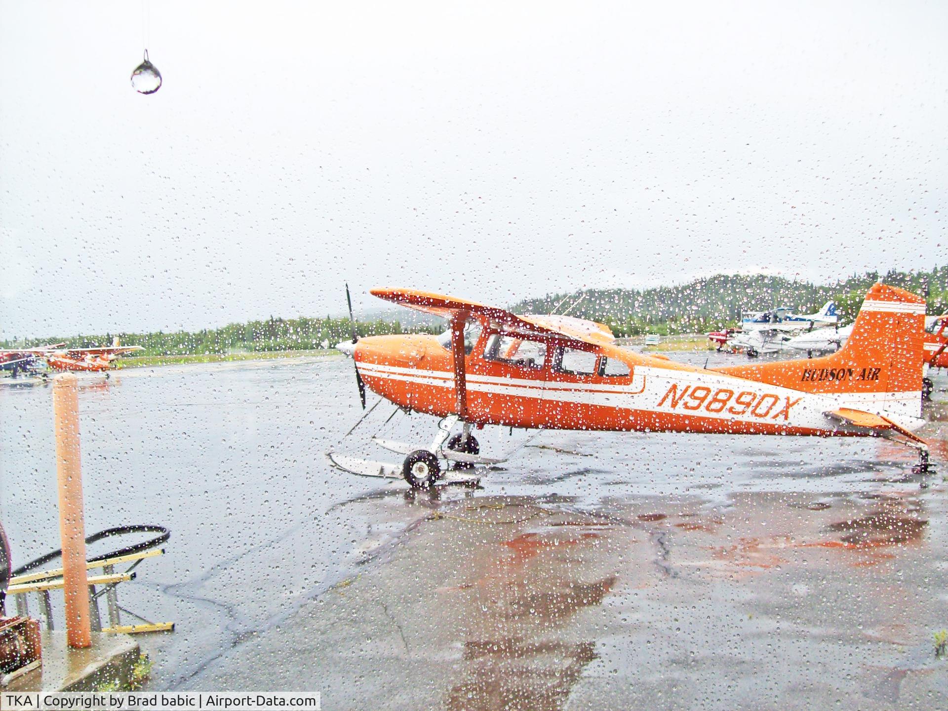 Talkeetna Airport (TKA) - A summer day.