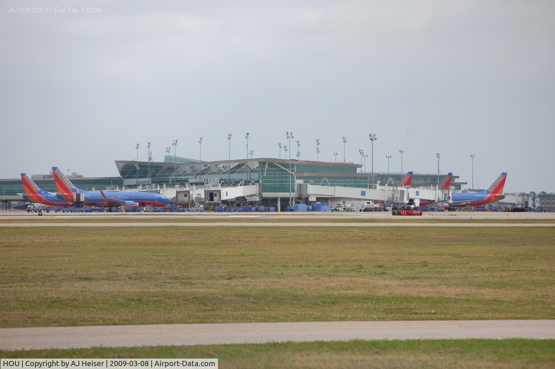 William P Hobby Airport (HOU) - KHOU Airline Terminal