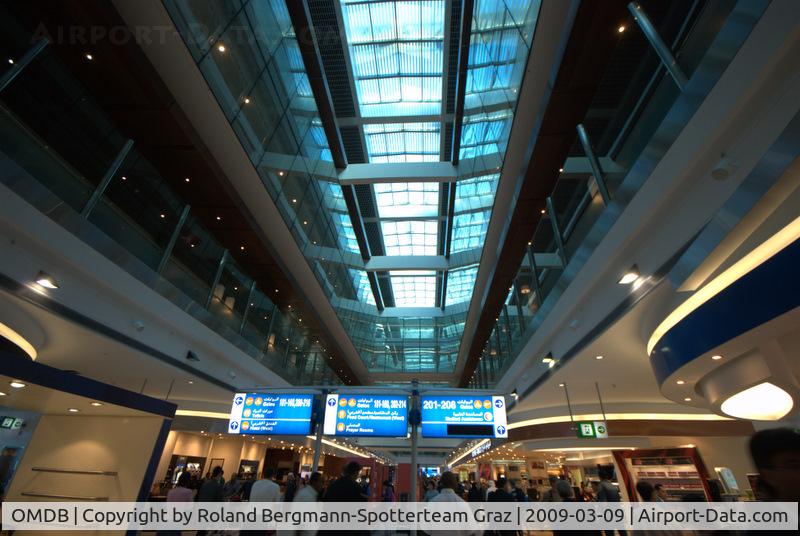 Dubai International Airport, Dubai United Arab Emirates (OMDB) - Dubai International