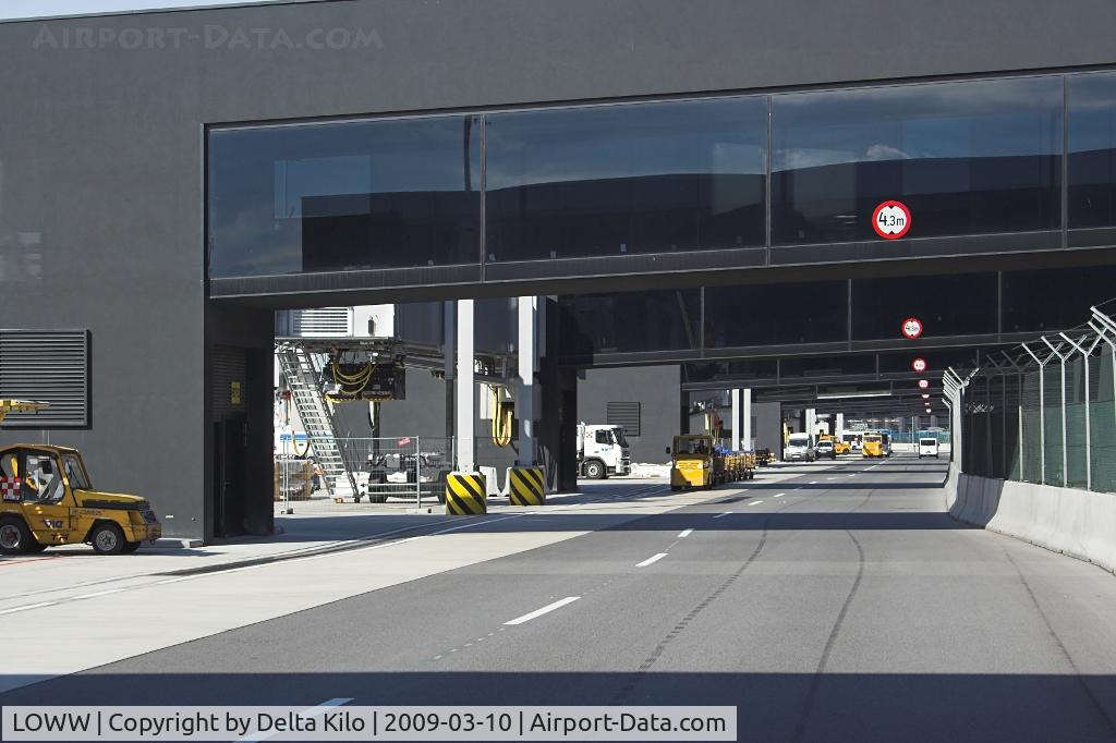 Vienna International Airport, Vienna Austria (LOWW) - street new Skylink