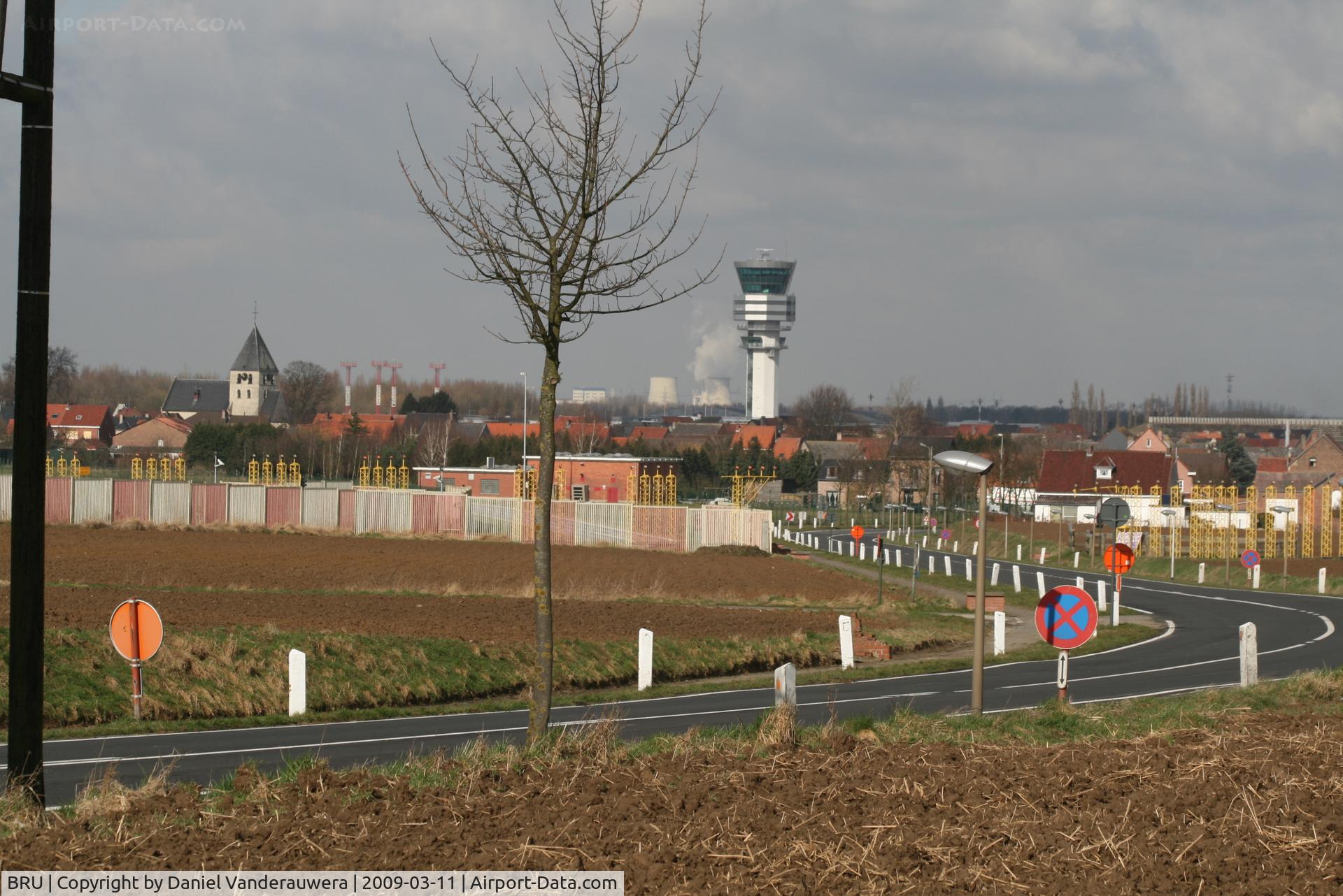 Brussels Airport, Brussels / Zaventem   Belgium (BRU) - close to rwy 25L