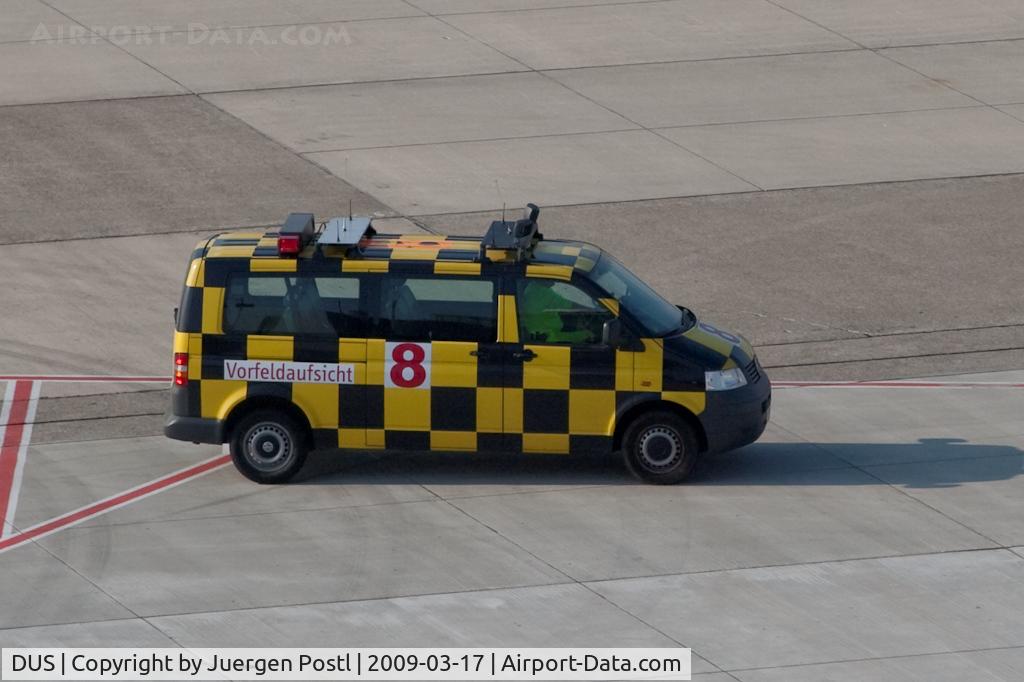 Düsseldorf International Airport, Düsseldorf Germany (DUS) - airport vehicle