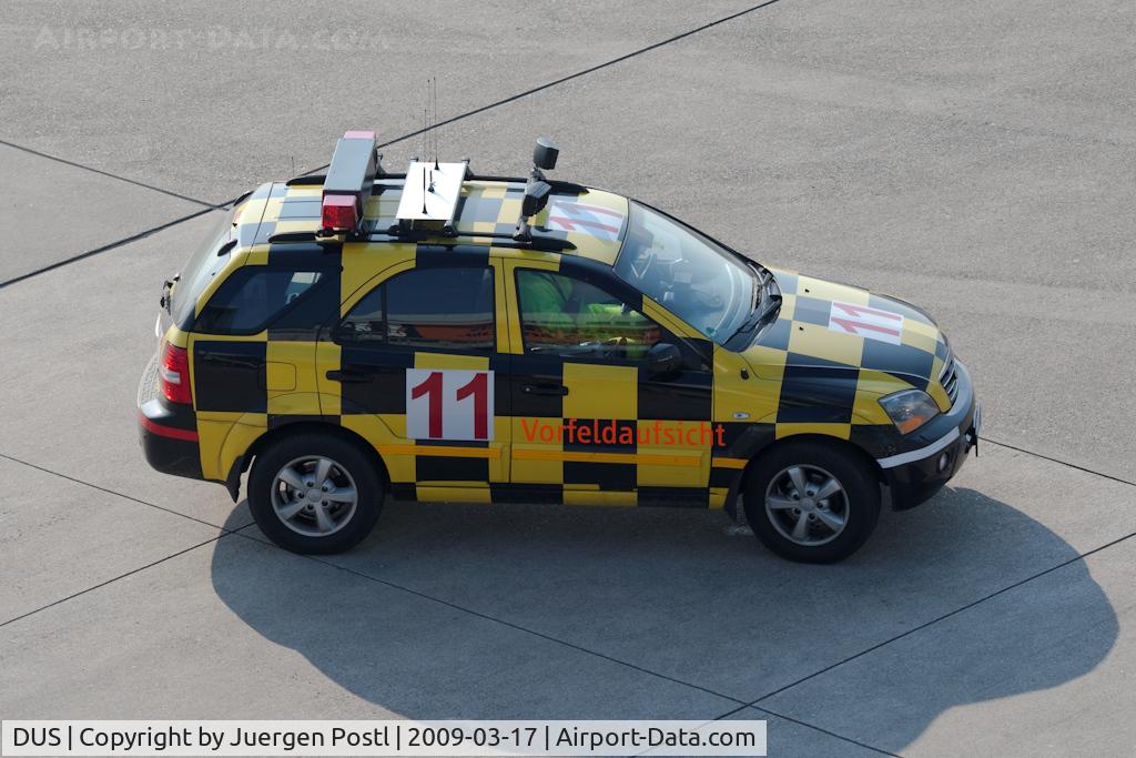 Düsseldorf International Airport, Düsseldorf Germany (DUS) - airport vehicle