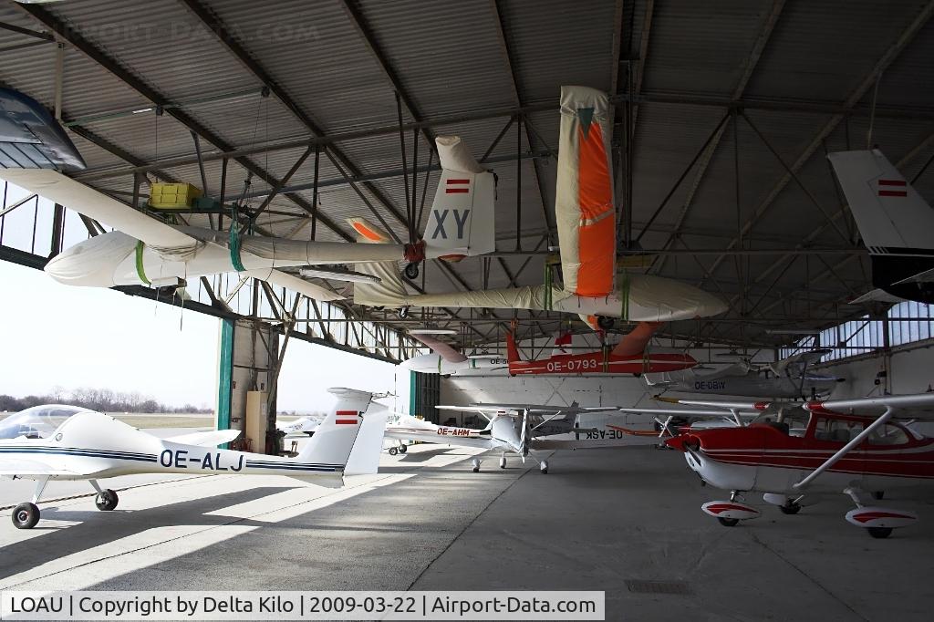 LOAU Airport - Stockerau Hangar