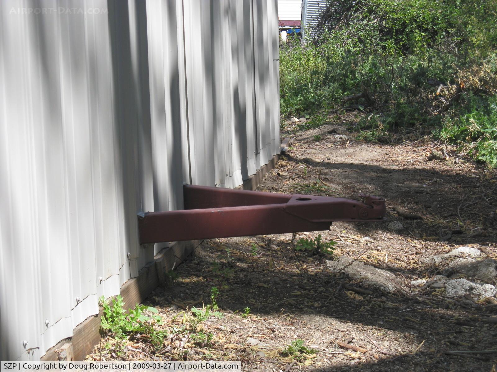 Santa Paula Airport (SZP) - The New Trailer/Hangar's Hitch