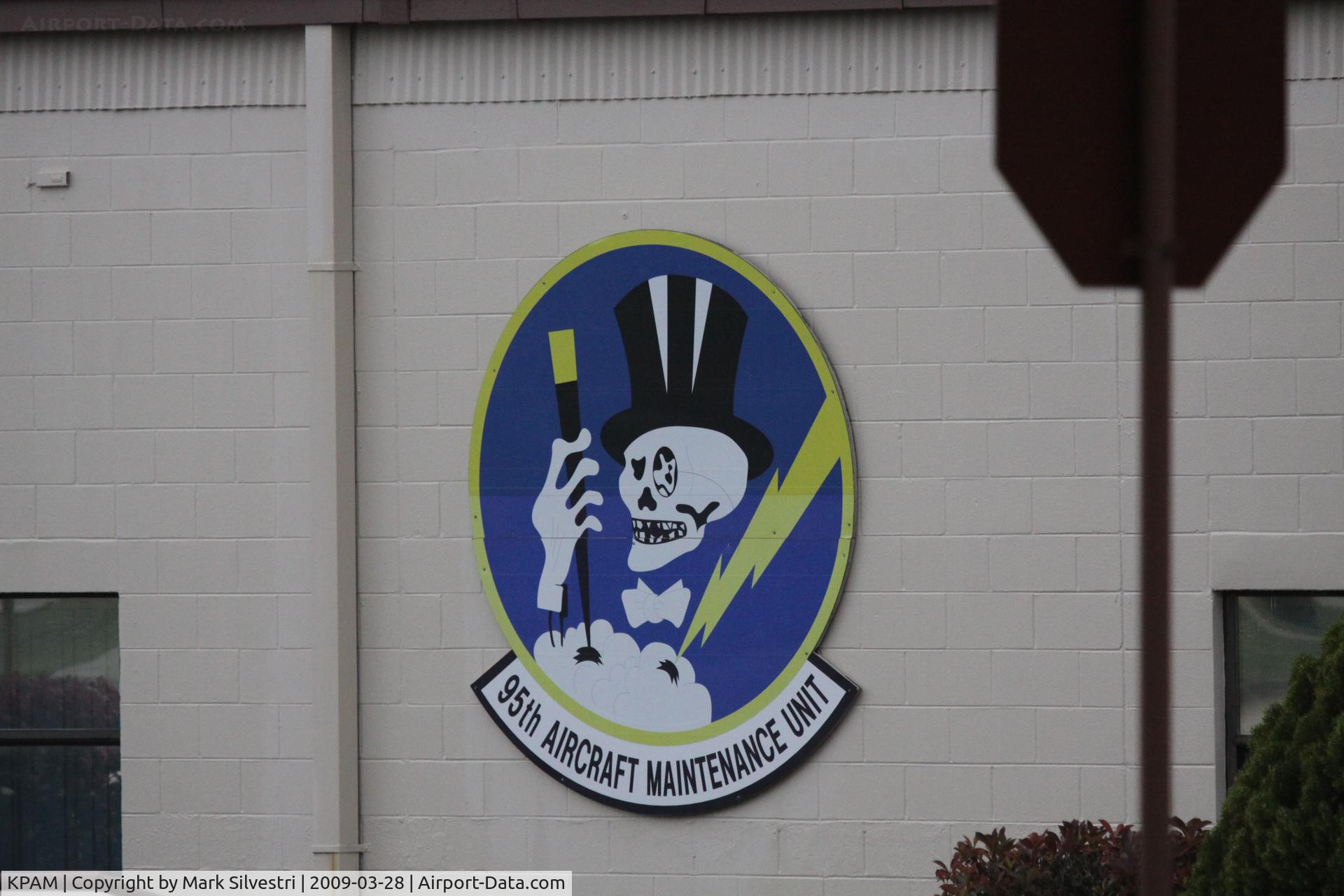 Tyndall Afb Airport (PAM) - Tyndall AFB - 95th AMU