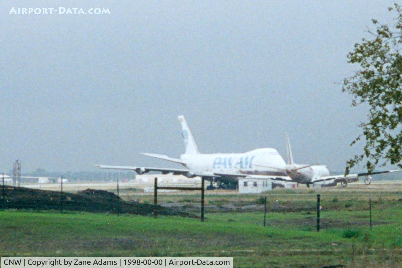 Tstc Waco Airport (CNW) - Former Pan Am 747's at TSTC airport. 