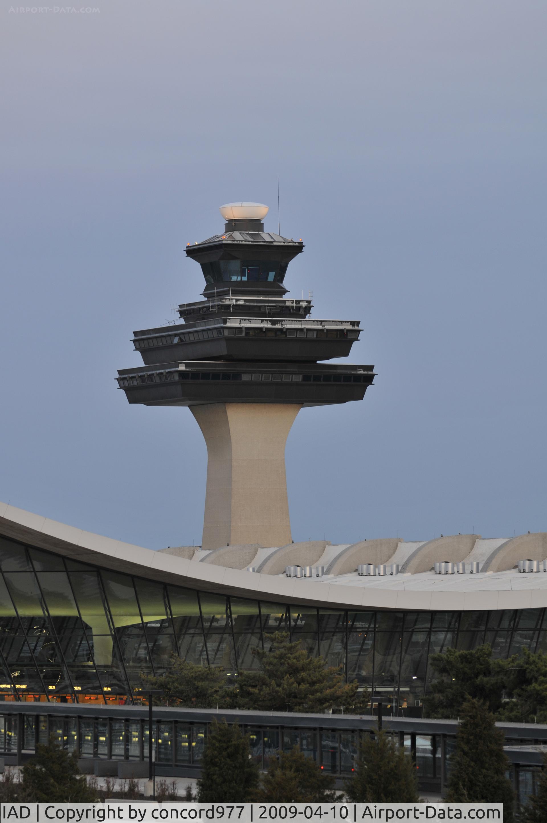 Washington Dulles International Airport (IAD) - Classic 1960's elegance.