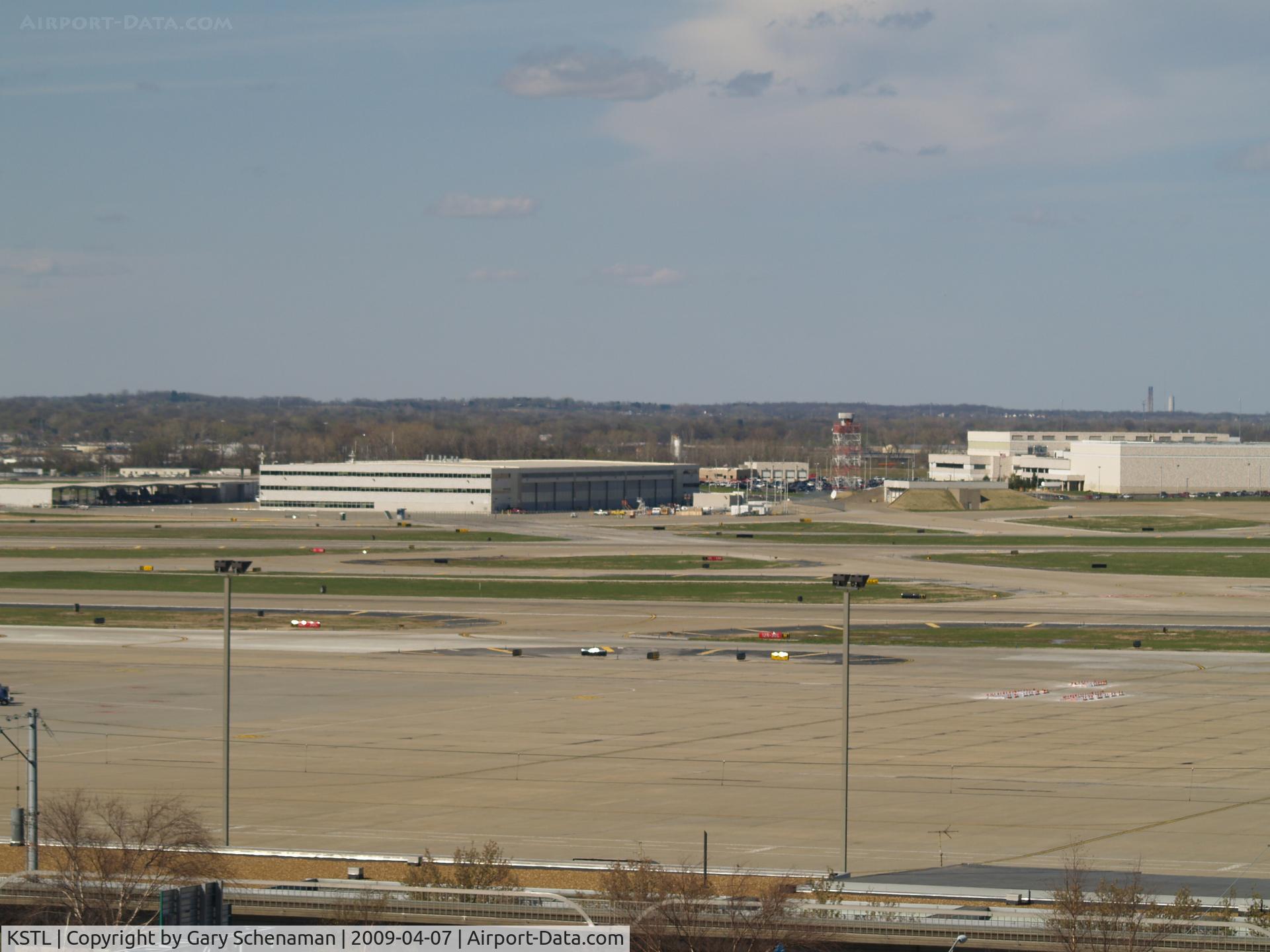 Lambert-st Louis International Airport (STL) - EMERGENCY BUILDING AND MAINTANCE HANGERS
