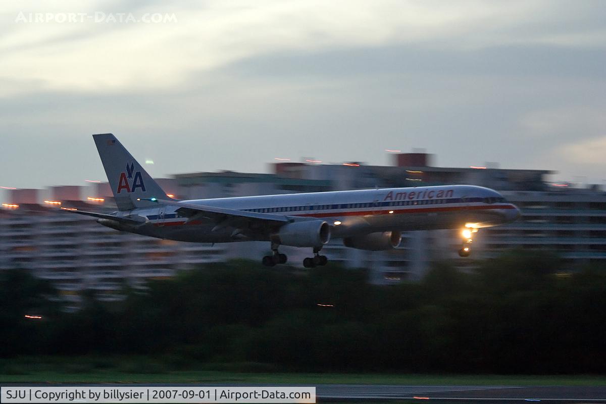 Luis Munoz Marin International Airport (SJU) - Early evening landing