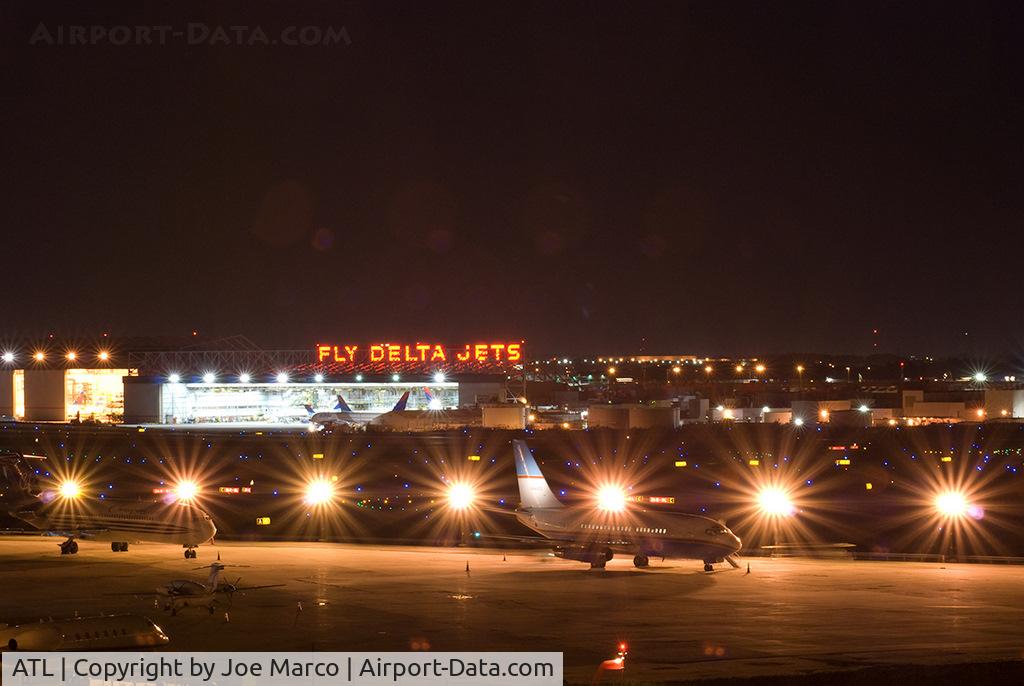 Hartsfield - Jackson Atlanta International Airport (ATL) - @ ATL