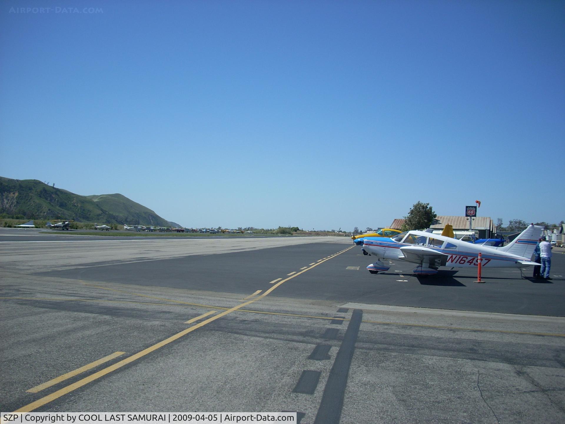 Santa Paula Airport (SZP) - Santa Paula Rwy4