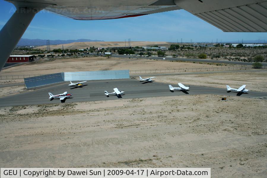 Glendale Municipal Airport (GEU) - run up area