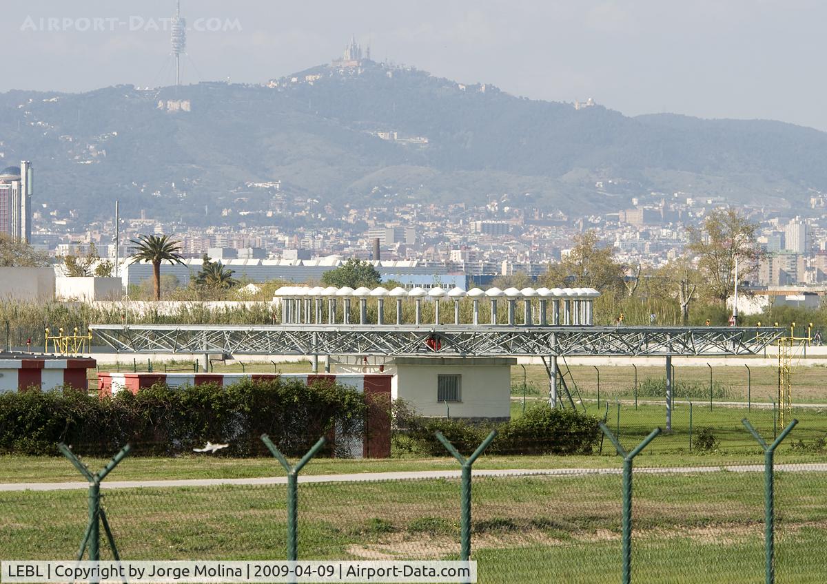 Barcelona International Airport, Barcelona Spain (LEBL) - VOR/DME RWY 25R.
