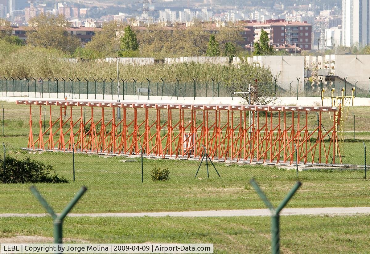 Barcelona International Airport, Barcelona Spain (LEBL) - ILS CAT II/III RWY 25R.