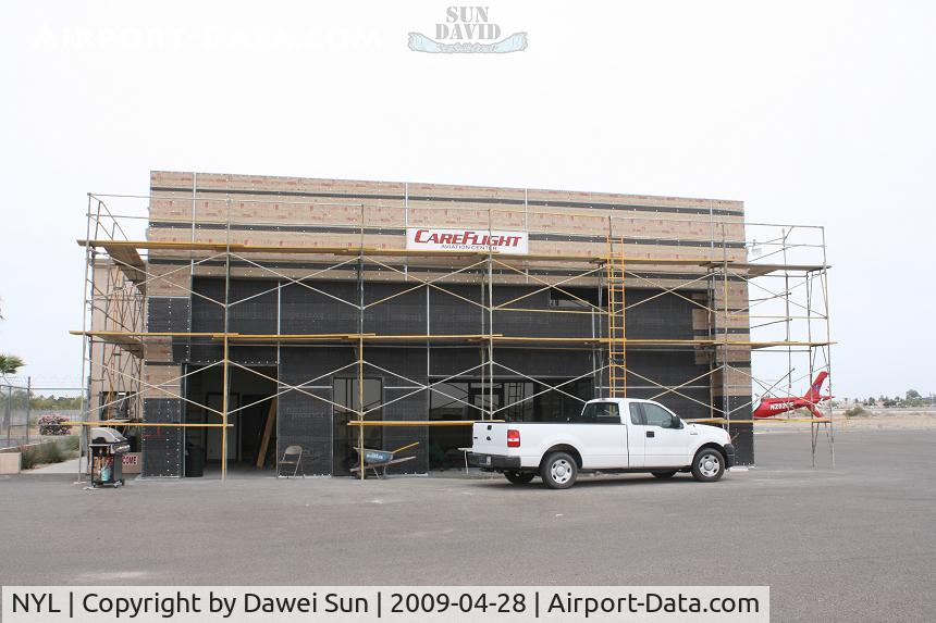 Yuma Mcas/yuma International Airport (NYL) - care flight