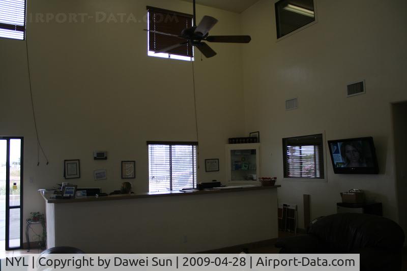 Yuma Mcas/yuma International Airport (NYL) - care flight