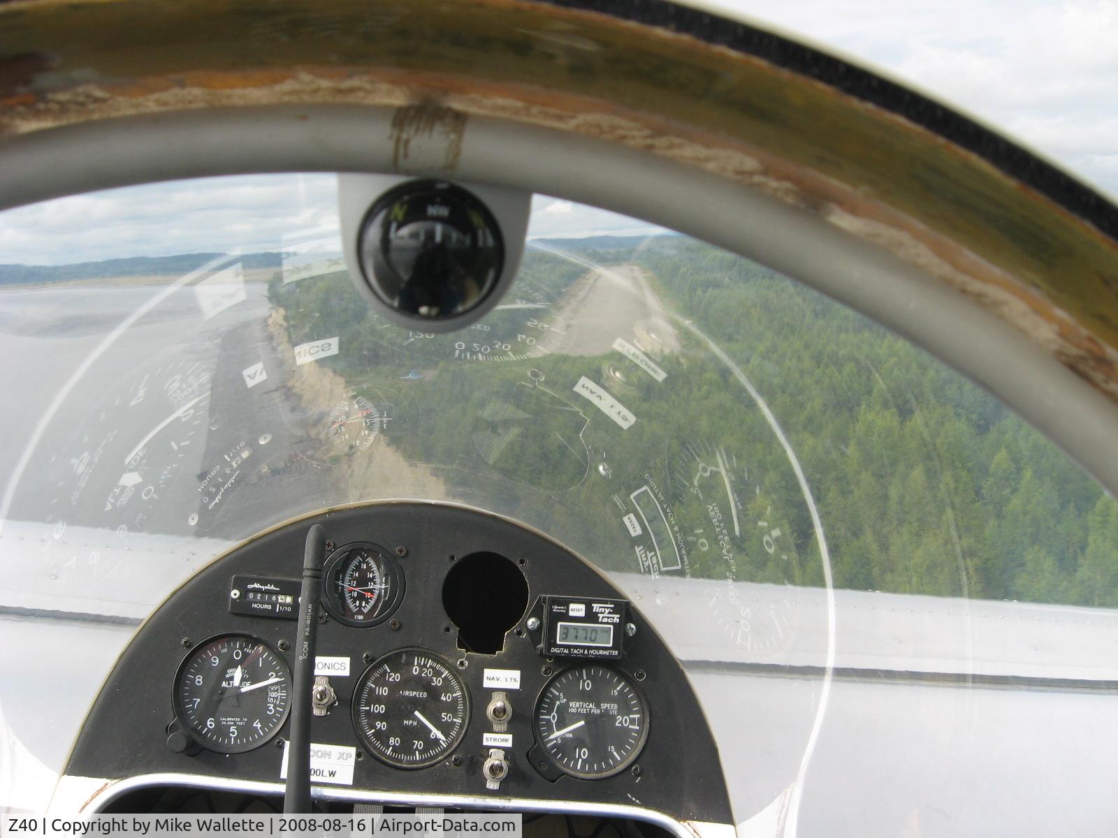 Goose Bay Airport (Z40) - Final approach to Goose Bay (Z40) runway 25