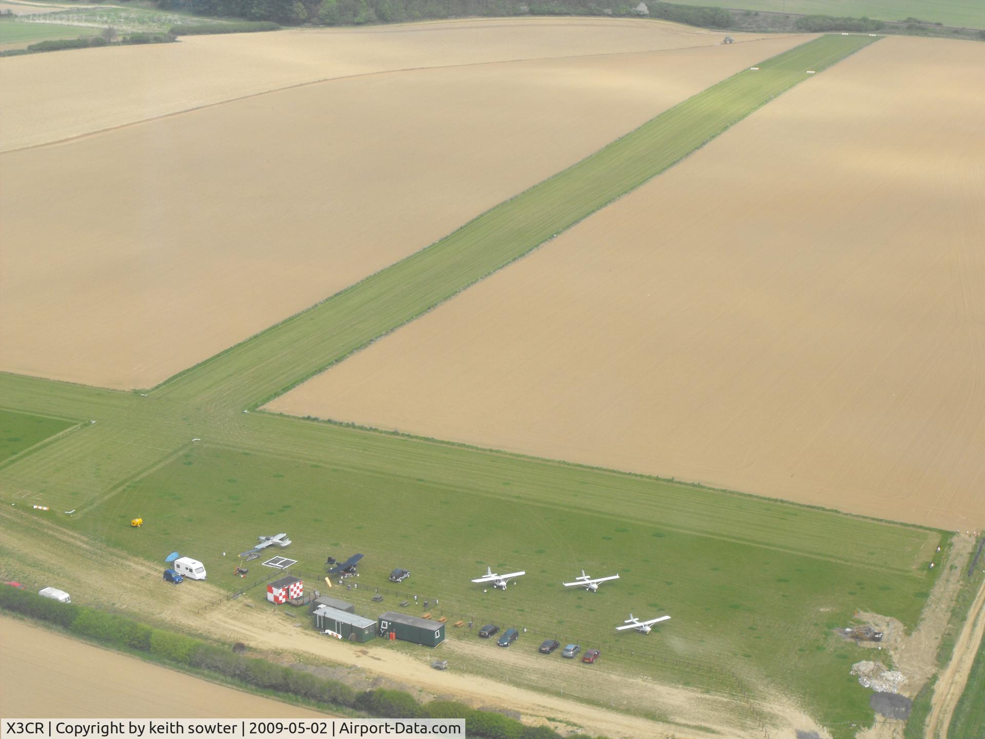 X3CR Airport - Aerial view Of Northrepps Cromer showing T runway config + parking areas
