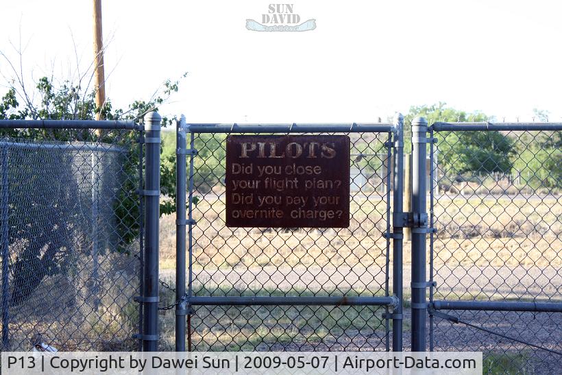 San Carlos Apache Airport (P13) - San Carlos Apache airport(P13)