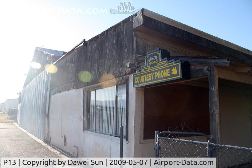 San Carlos Apache Airport (P13) - San Carlos Apache airport(P13)