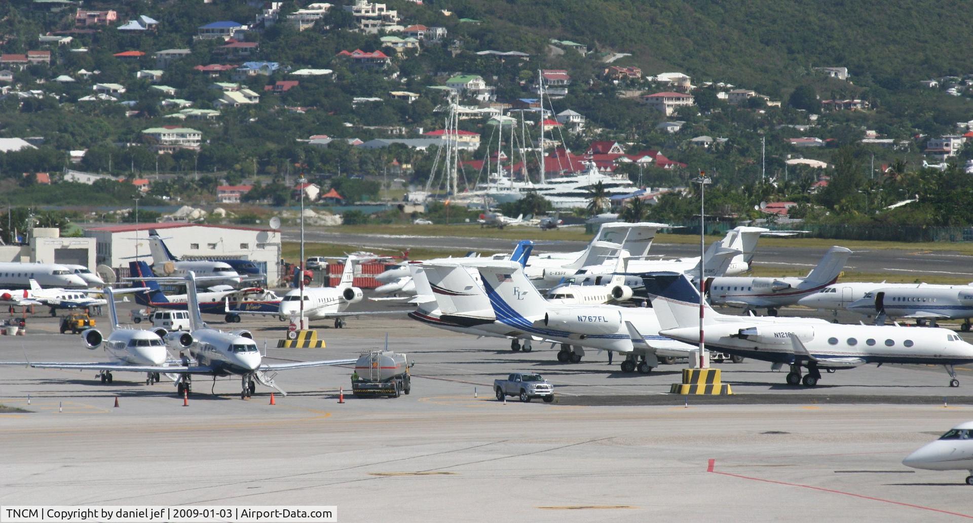 Princess Juliana International Airport, Philipsburg, Sint Maarten Netherlands Antilles (TNCM) - busy day at tncm