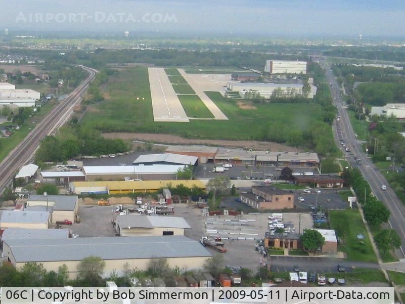 Schaumburg Regional Airport (06C) - Short final 29