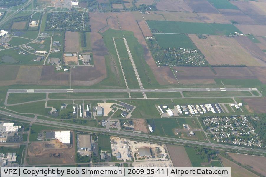 Porter County Regional Airport (VPZ) - Looking north