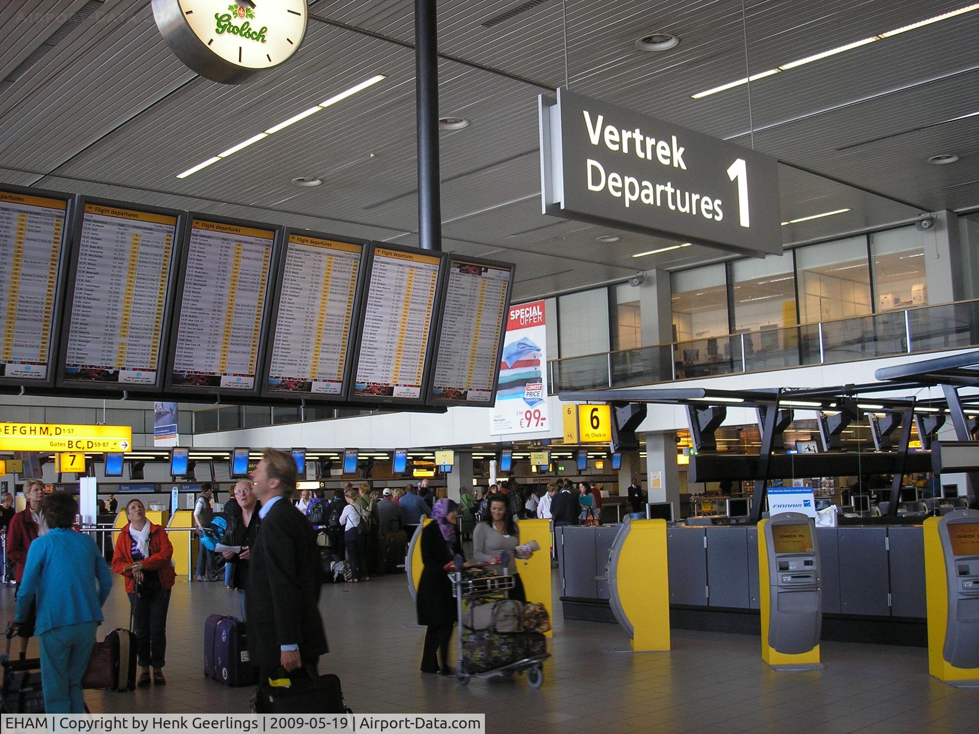 Amsterdam Schiphol Airport, Haarlemmermeer, near Amsterdam Netherlands (EHAM) - Schiphol , Terminal 1 , check in area