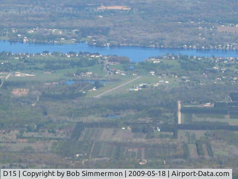 Lake Isabella - Cal Brewer Memorial Airport (D15) - Looking west from about 5 miles
