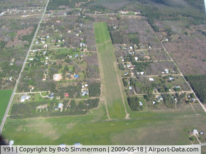Home Acres Sky Ranch Airport (Y91) - Looking east from 4000'