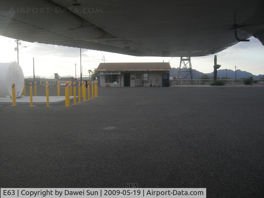 Gila Bend Municipal Airport (E63) - ramp