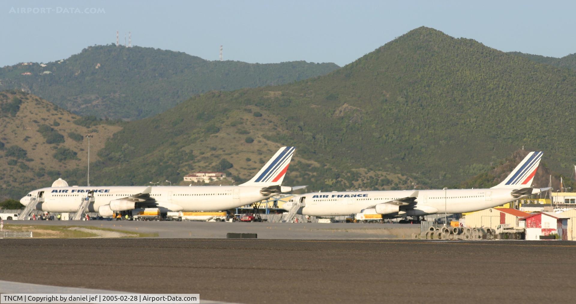 Princess Juliana International Airport, Philipsburg, Sint Maarten Netherlands Antilles (TNCM) - busy day at tncm