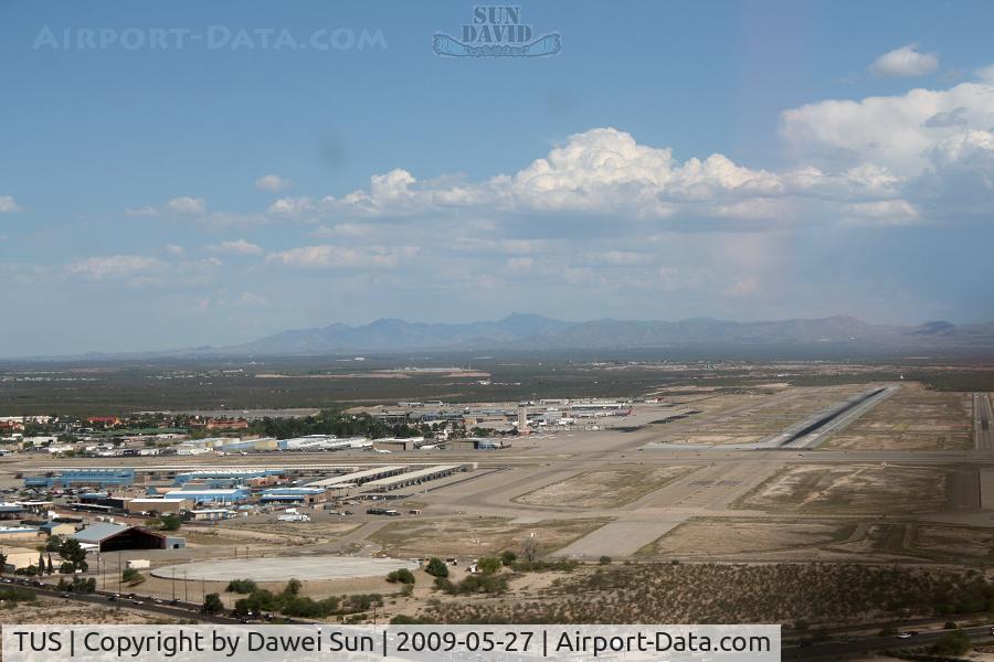 Tucson International Airport (TUS) - tucson