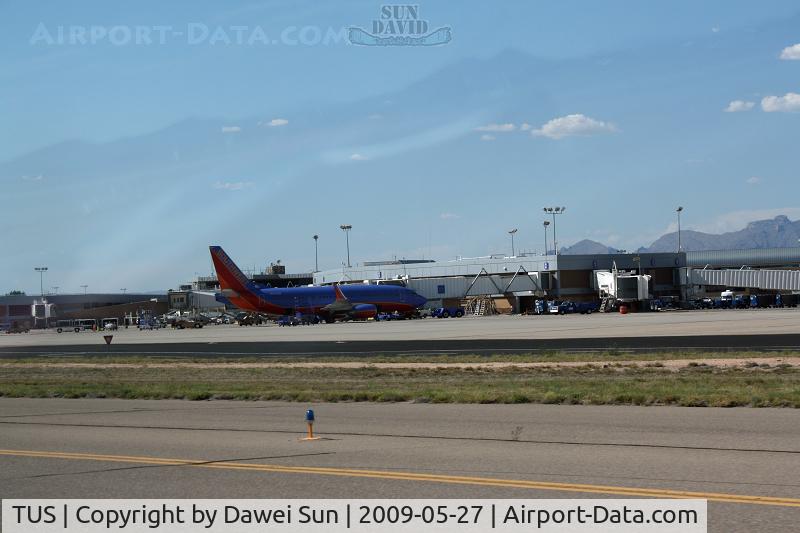 Tucson International Airport (TUS) - tucson