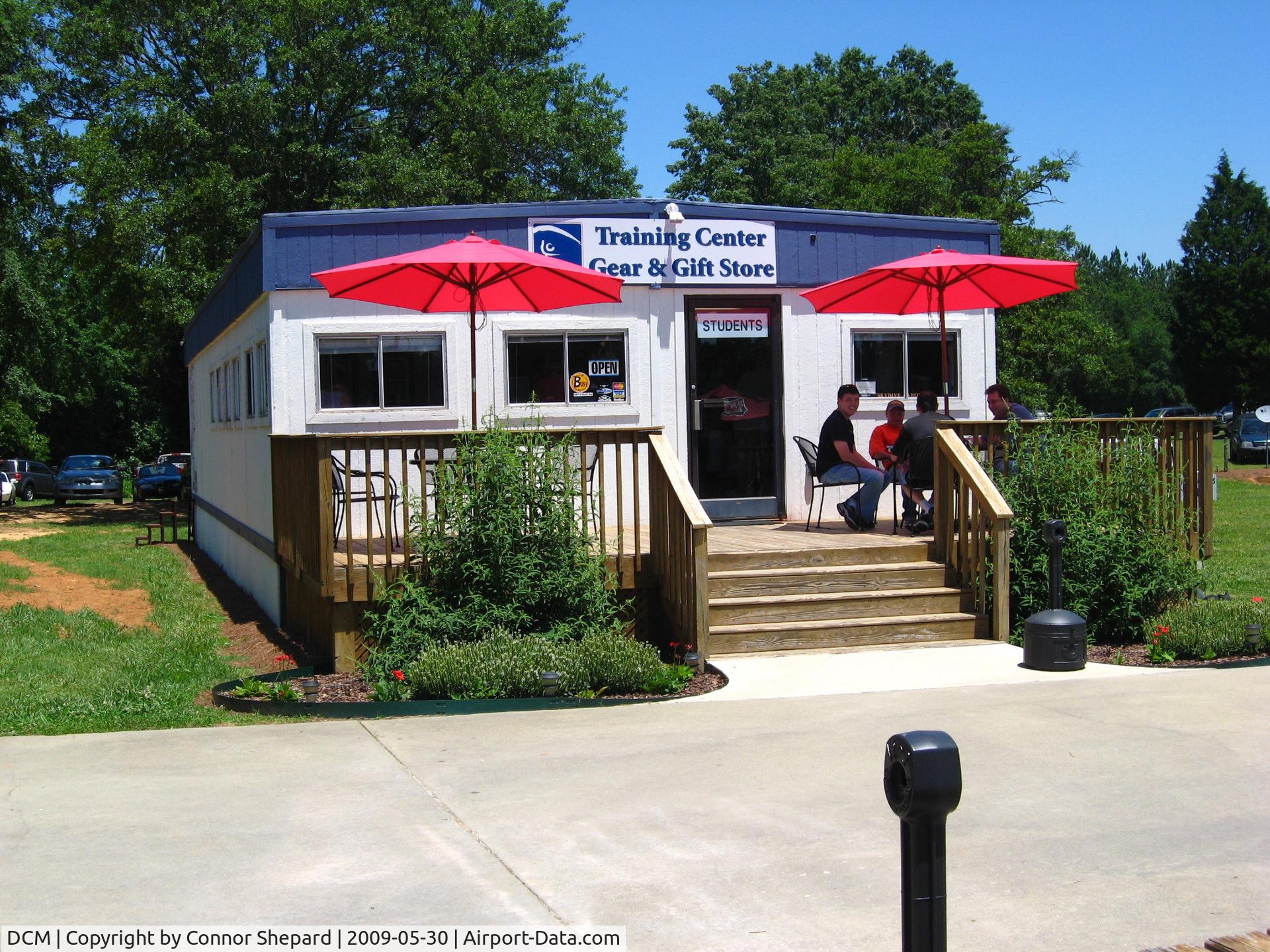 Chester Catawba Regional Airport (DCM) - Parachute store