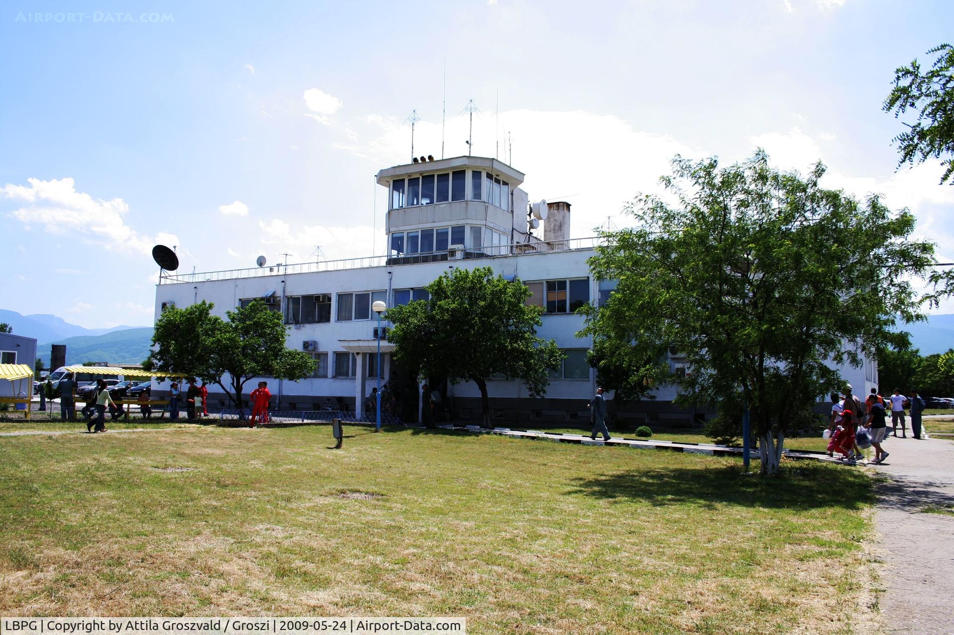 Graf Ignatievo Air Base (military) Airport, Graf Ignatievo / Plovdiv Bulgaria (LBPG) - Bulgaria- Plovdiv Graf Ignatievo Air Base (military)- Control Tower