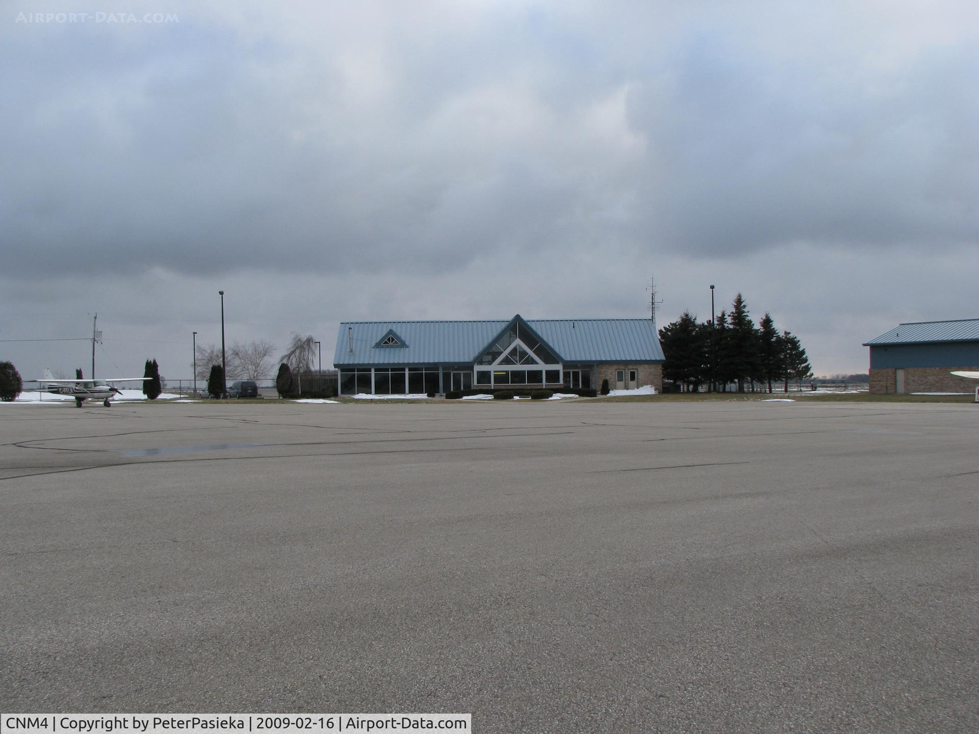 CNM4 Airport - Stratford Muni Airport, Ontario Canada